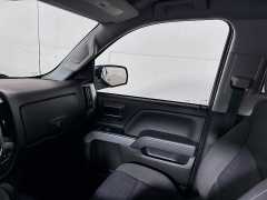 Used 2018  Chevrolet Silverado 1500 4WD Crew Cab LT at Graham Auto Mall near Mansfield&comma; OH