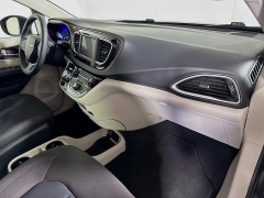 Used 2023  Chrysler Voyager LX FWD at Graham Auto Mall near Mansfield&comma; OH