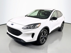Used 2022  Ford Escape SE AWD at Graham Auto Mall near Mansfield&comma; OH