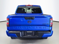 Used 2024  Nissan Frontier Crew Cab 4x4 PRO-4X at Dutro Auto near Zanesville&comma; OH