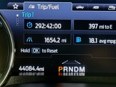 Used 2021  Ford Super Duty F-250 4WD LARIAT Crew Cab SRW 6&period;75' Box at Graham Auto Mall near Mansfield&comma; OH