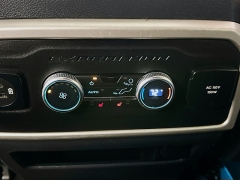 Used 2023  Ford Expedition Limited 4x4 at Graham Auto Mall near Mansfield&comma; OH