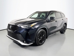 Used 2024  Toyota Highlander XSE AWD at Graham Auto Mall near Mansfield&comma; OH