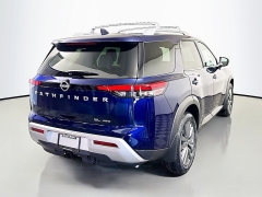 New 2025  Nissan Pathfinder SL 4WD at Dutro Auto near Zanesville&comma; OH