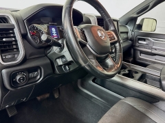 Used 2019  Ram 2500 4WD Crew Cab Big Horn at Graham Auto Mall near Mansfield&comma; OH