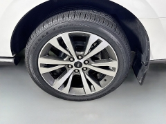 Used 2020  Ford Expedition 4d SUV 4WD Limited at Graham Auto Mall near Mansfield&comma; OH