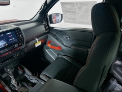 New 2025  Nissan Frontier Crew Cab 4x4 PRO-4X at Graham Auto Mall near Mansfield, OH