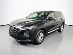 Used 2020  Hyundai Santa Fe 4d SUV AWD SEL 2&period;4L at Graham Auto Mall near Mansfield&comma; OH