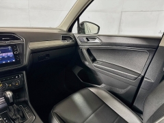 Used 2021  Volkswagen Tiguan 2&period;0T SE 4MOTION at Graham Auto Mall near Mansfield&comma; OH