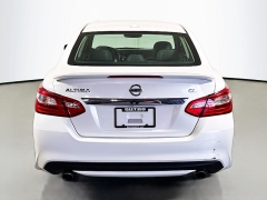Used 2016  Nissan Altima 4d Sedan 2&period;5L SL at Graham Auto Mall near Mansfield&comma; OH