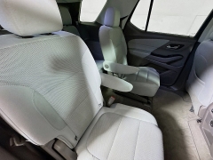 Used 2019  Chevrolet Traverse 4d SUV FWD LT Cloth w&sol;1LT at Graham Auto Mall near Mansfield&comma; OH