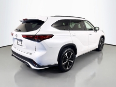 Used 2022  Toyota Highlander XSE AWD at Dutro Auto near Zanesville&comma; OH