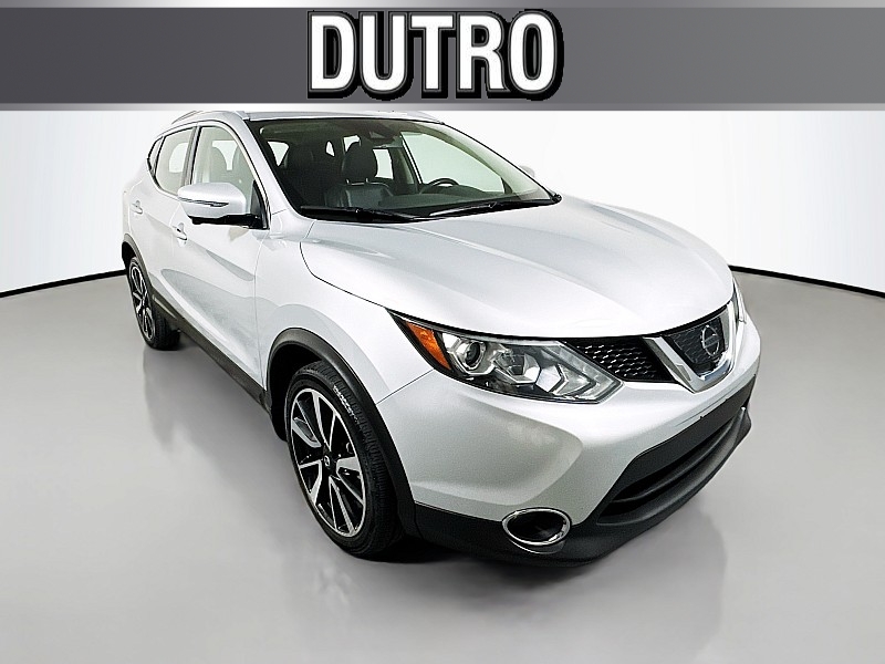 Used 2017  Nissan Rogue Sport 4d SUV AWD SL at Dutro Auto near Zanesville, OH