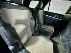 Used 2017  Ford Explorer 4d SUV 4WD XLT at Graham Auto Mall near Mansfield&comma; OH