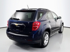Used 2017  Chevrolet Equinox 4d SUV FWD LT at Graham Auto Mall near Mansfield&comma; OH