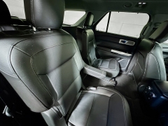 Used 2022  Ford Explorer Limited 4WD at Dutro Auto near Zanesville, OH