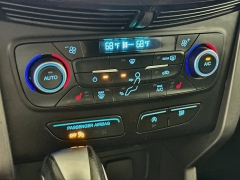 Used 2018  Ford Escape 4d SUV 4WD SEL at Graham Auto Mall near Mansfield&comma; OH