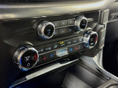 Used 2021  Ford F-150 4WD LARIAT SuperCrew 6&period;5' Box at Dutro Auto near Zanesville&comma; OH