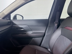 New 2026  Nissan Kicks SR AWD at Dutro Auto near Zanesville&comma; OH