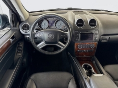 Used 2011  Mercedes-Benz M-Class 4d SUV ML350 4matic at Graham Auto Mall near Mansfield&comma; OH