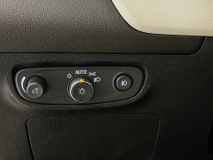 Used 2021  Buick Encore GX FWD 4dr Select at Graham Auto Mall near Mansfield&comma; OH