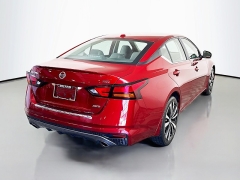 Used 2021  Nissan Altima 2&period;5 SR AWD Sedan at Graham Auto Mall near Mansfield&comma; OH