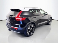 Used 2019  Volvo XC40 4d SUV AWD T5 Momentum at Graham Auto Mall near Mansfield&comma; OH