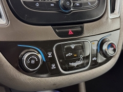 Used 2017  Chevrolet Malibu 4d Sedan LT at Graham Auto Mall near Mansfield&comma; OH