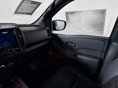 New 2026  Nissan Frontier Crew Cab 4x4 PRO-4X w&sol;R Package at Dutro Auto near Zanesville&comma; OH
