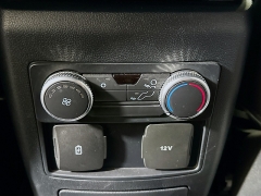 Used 2022  Ford Explorer XLT 4WD at Graham Auto Mall near Mansfield, OH