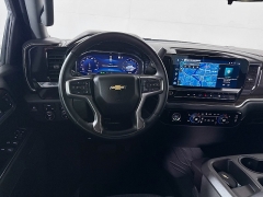 Used 2023  Chevrolet Silverado 1500 4WD Crew Cab 157" LT at Graham Auto Mall near Mansfield&comma; OH