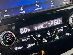 Used 2020  Nissan Murano 4d SUV AWD SV at Dutro Auto near Zanesville&comma; OH
