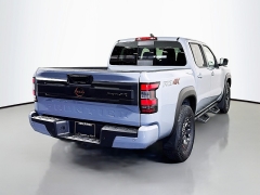 New 2025  Nissan Frontier Crew Cab 4x4 PRO-4X at Graham Auto Mall near Mansfield, OH