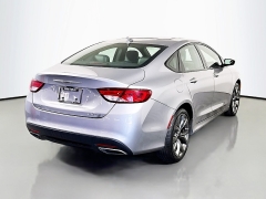 Used 2016  Chrysler 200 4d Sedan S AWD at Dutro Auto near Zanesville&comma; OH