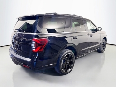 Used 2024  Ford Expedition Limited 4x4 at Graham Auto Mall near Mansfield&comma; OH