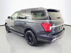 Used 2024  Ford Expedition XLT 4x4 at Dutro Auto near Zanesville&comma; OH