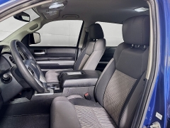 Used 2014  Toyota Tundra 4WD CrewMax SR5 5&period;7L FFV at Graham Auto Mall near Mansfield&comma; OH