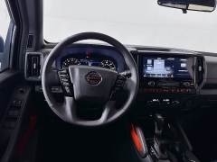 New 2025  Nissan Frontier Crew Cab 4x4 PRO-4X at Graham Auto Mall near Mansfield, OH