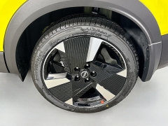 New 2026  Nissan Kicks SR AWD at Dutro Auto near Zanesville&comma; OH