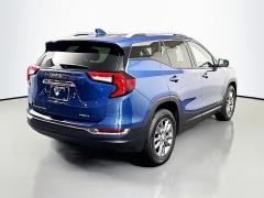 Used 2024  GMC Terrain AWD 4dr SLT at Graham Auto Mall near Mansfield&comma; OH