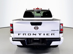 Used 2022  Nissan Frontier Crew Cab 4x4 PRO-4X Auto at Dutro Auto near Zanesville&comma; OH