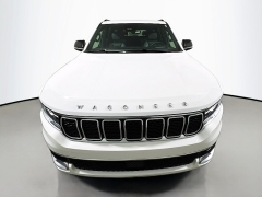 Used 2023  Jeep Wagoneer L Series III 4x4 at Graham Auto Mall near Mansfield, OH
