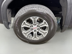 Used 2024  GMC Sierra 1500 4WD Crew Cab 147" SLT at Graham Auto Mall near Mansfield&comma; OH