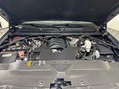 Used 2017  Chevrolet Silverado 1500 2WD Crew Cab LT at Graham Auto Mall near Mansfield&comma; OH
