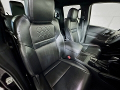 Used 2022  Nissan Frontier Crew Cab 4x4 PRO-4X Auto at Graham Auto Mall near Mansfield&comma; OH