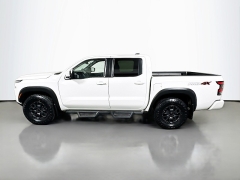 Used 2022  Nissan Frontier Crew Cab 4x4 PRO-4X Auto at Dutro Auto near Zanesville&comma; OH