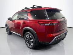 New 2026  Nissan Pathfinder Platinum 4WD at Dutro Auto near Zanesville&comma; OH