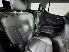 Used 2019  GMC Acadia 4d SUV AWD SLT-1 at Dutro Auto near Zanesville&comma; OH