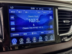 Used 2017  Chrysler Pacifica 4d Wagon Touring-L Plus at Graham Auto Mall near Mansfield&comma; OH