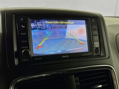 Used 2019  Dodge Grand Caravan 4d Wagon SXT at Graham Auto Mall near Mansfield&comma; OH